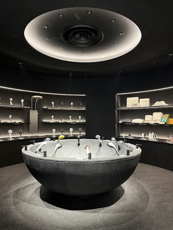ReFa GINZA 5