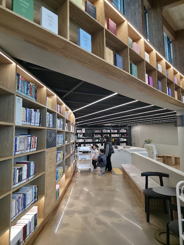 아중호수도서관 4