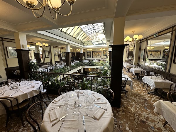 Le Café du Commerce 5