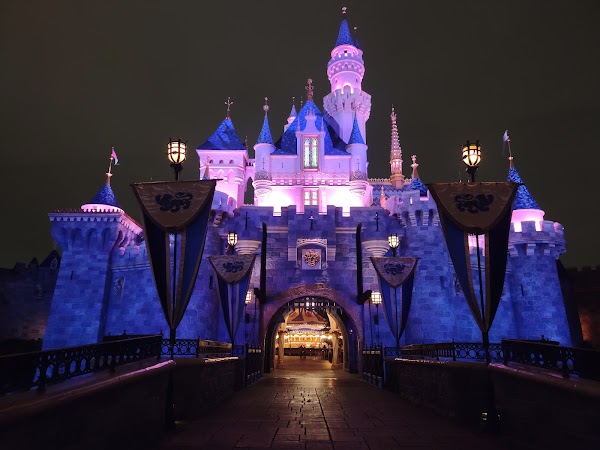 Sleeping Beauty Castle Walkthrough 2