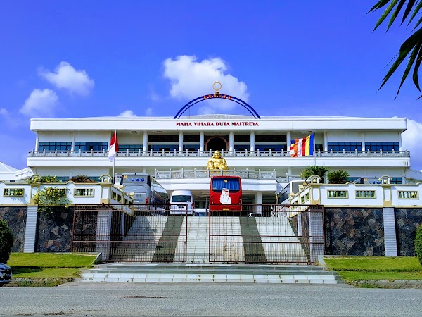 Maha Vihara Duta Maitreya Monastery