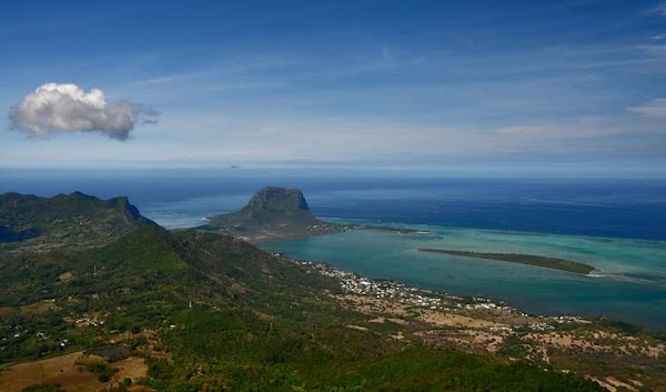 Piton de la Petite Rivière Noire 1