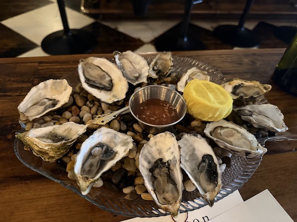 Saison Cellar & Wine Bar 2