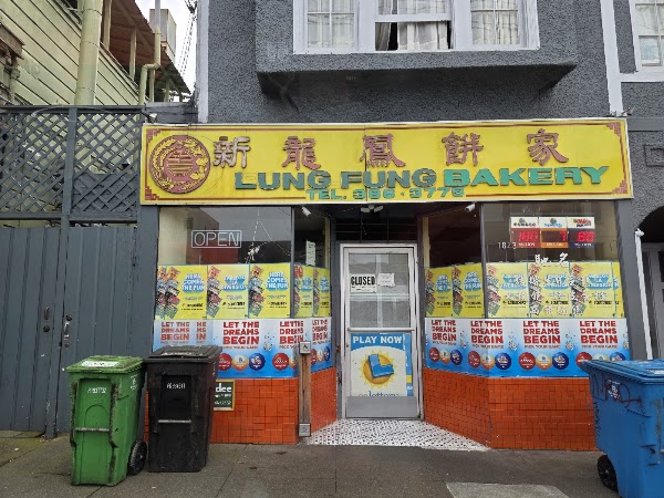 Lung Fung Bakery 4