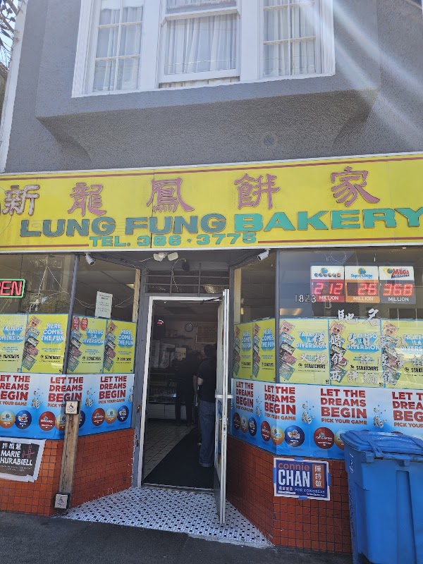 Lung Fung Bakery 2