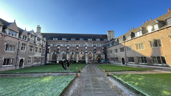 Pembroke College