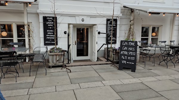 Café No. 11