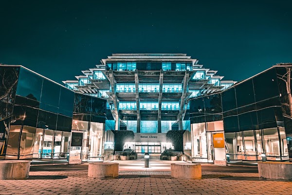 Geisel Library 4