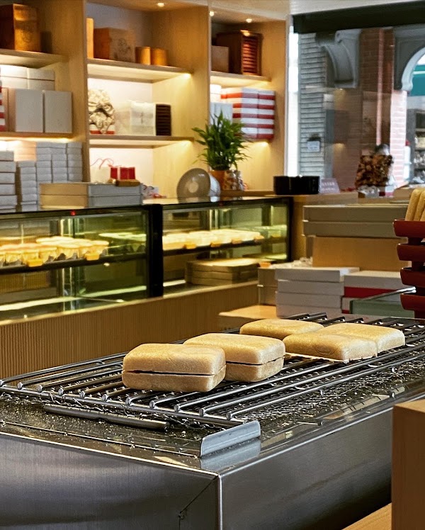 Lin’s Wagashi Confectionery 4