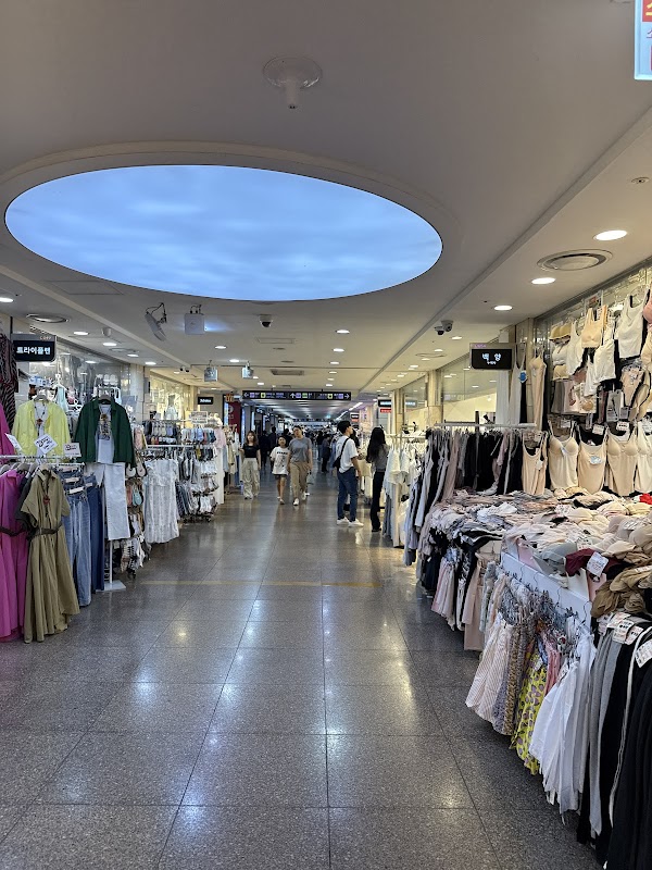 Gotomall Underground Shopping Mall 5