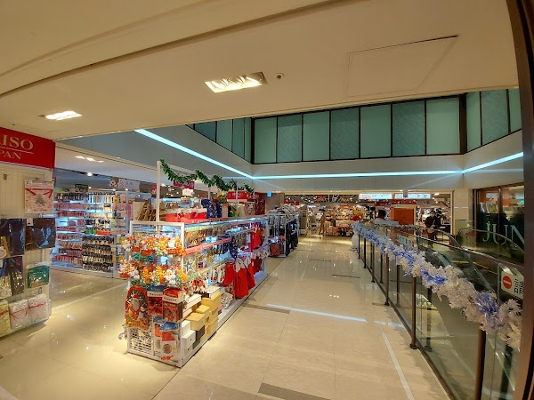 淳久堂書店 台北明曜店 3