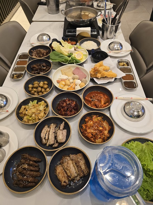 MyeongDong Korean Gastropub 5