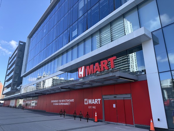H Mart Cummer