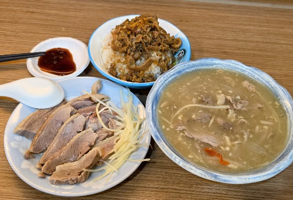 珍品餐飲坊（鴨肉專賣店） 2