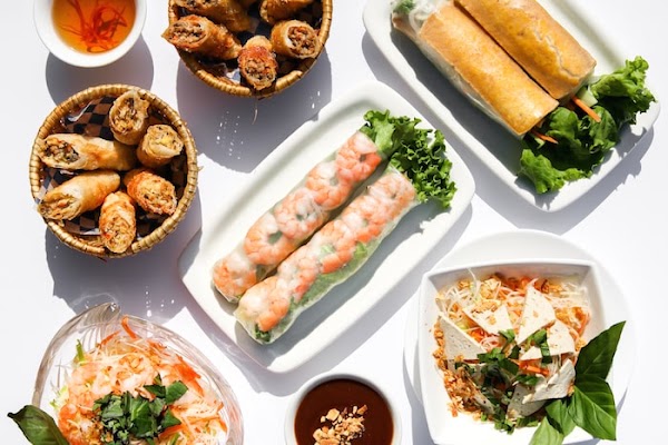 NaMì Vietnamese