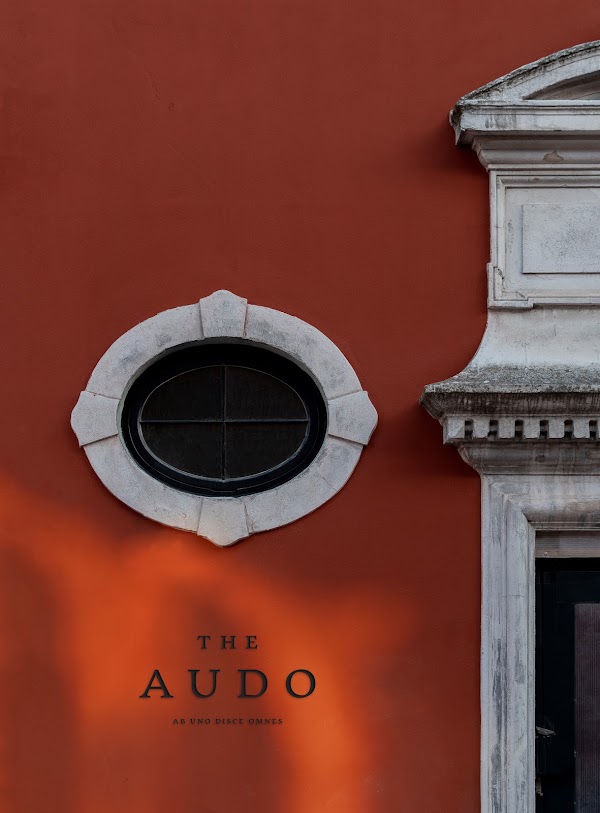 Audo House 5