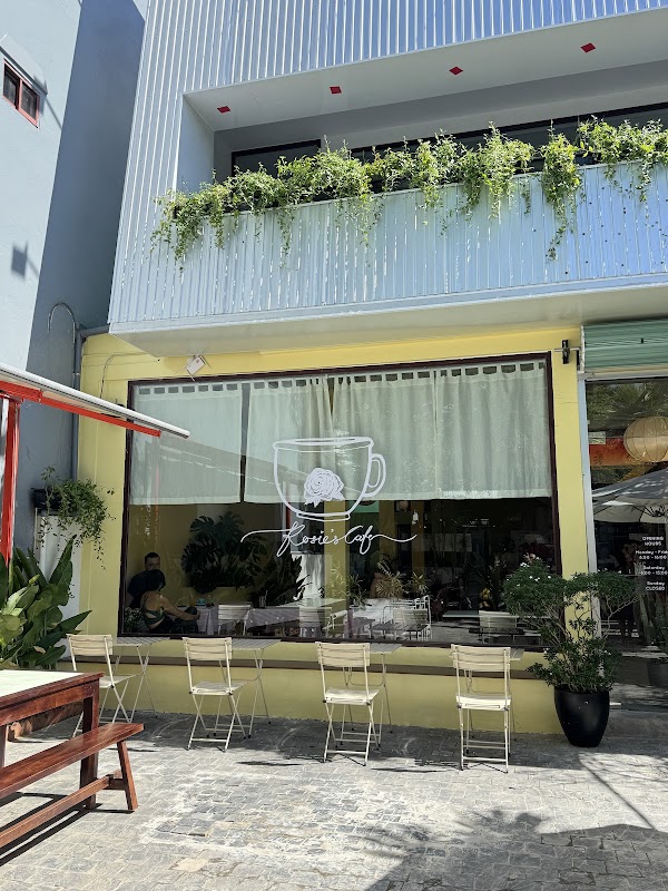 Rosie's cafe / Coffee & Brunch 1