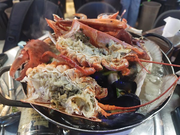 Jogaewa Myeongdong BBQ seafood restaurant 3