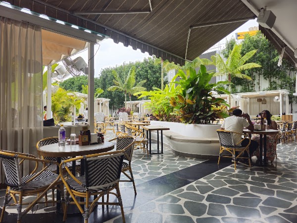 Oia Bangalore