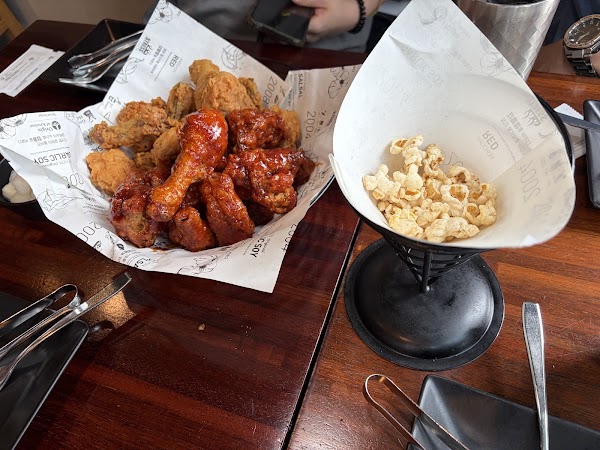 Kyochon Chicken Seoul City Hall Branch 4
