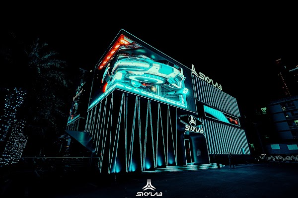 SKYLAB BANGKOK 4