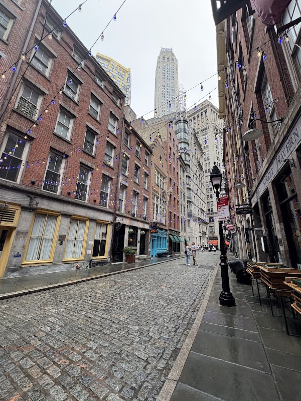 Stone Street Tavern 3