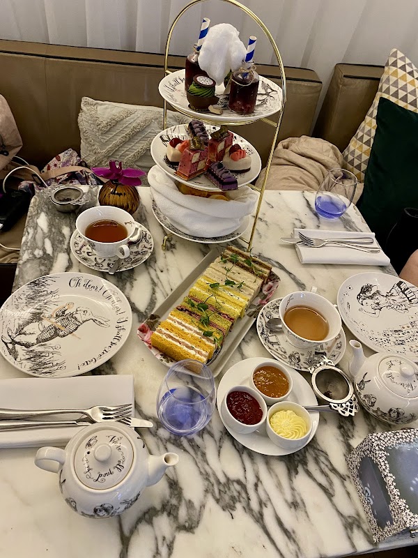 Mad Hatters Afternoon Tea @ Sanderson London 3