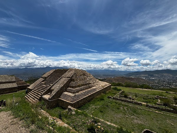Monte Albán