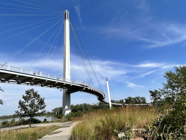 Bob Kerrey Pedestrian Bridge 1