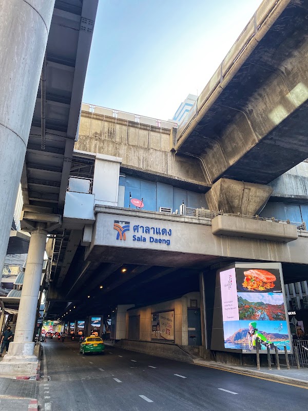 Sala Daeng BTS Station 5