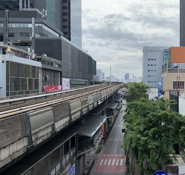 Sala Daeng BTS Station 4