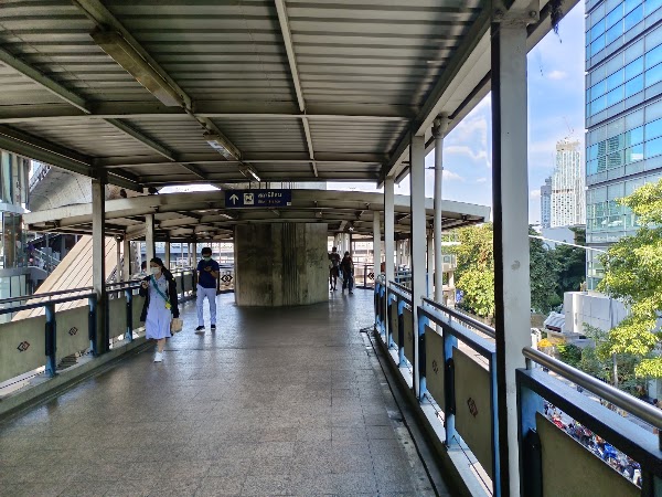 Sala Daeng BTS Station 3