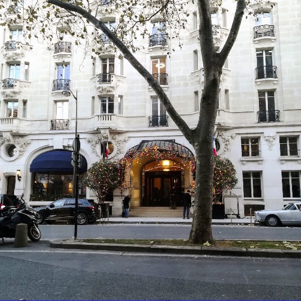 rue de Sèvres 3