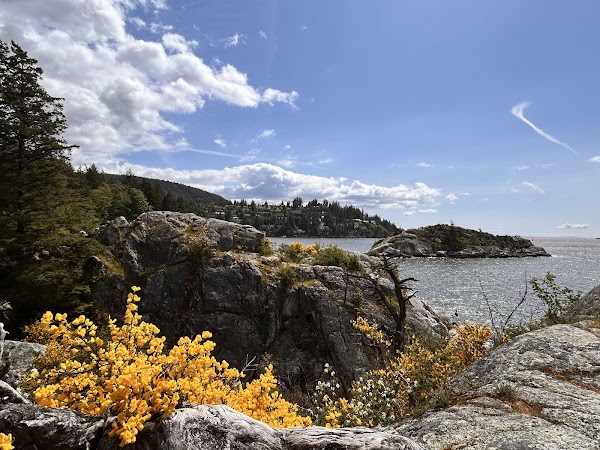 Whytecliff Beach