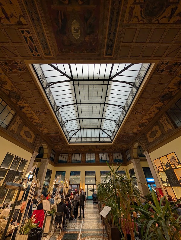 Palazzo della Mercanzia 2