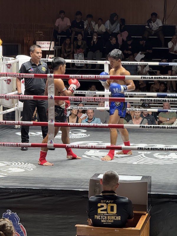 Phetchbuncha Boxing Stadium 4