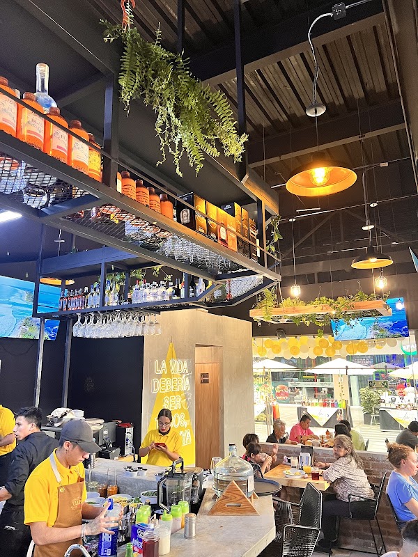 CARIÑO Tacos y Barra
