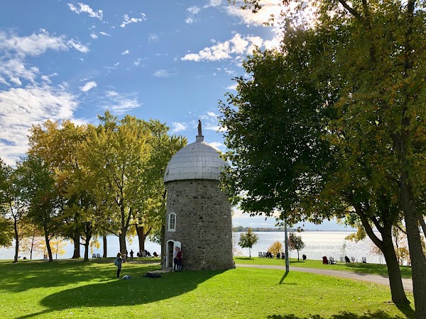 Île Saint-Bernard 1