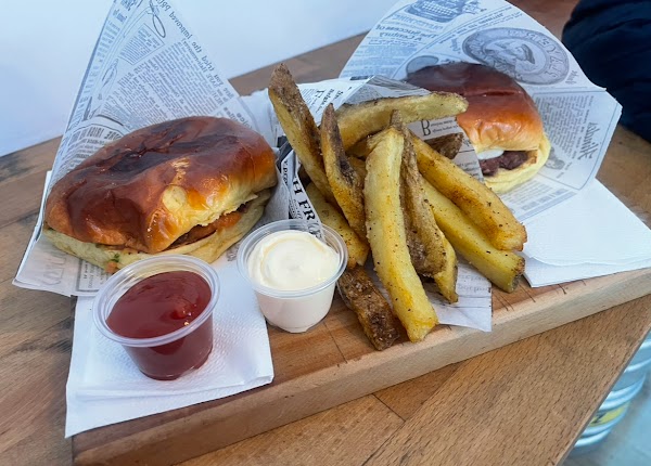 Come & Vete Hamburgueses i Galetes - Urgell 3