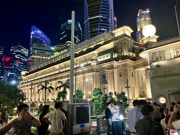 The Fullerton Waterboat House 4