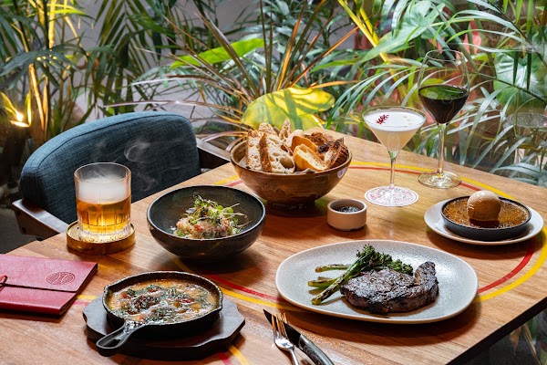 Bochinche - Argentine Steakhouse and Bar 5