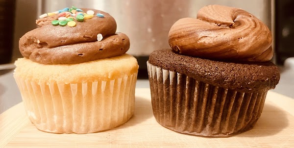 Little Cupcake Bakeshop 5