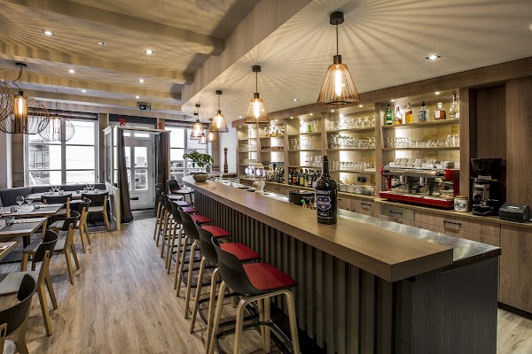 Café-Restaurant Um Dierfgen