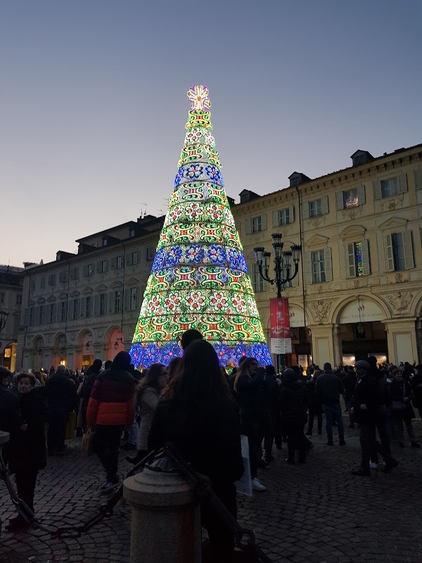 Piazza San Carlo 4