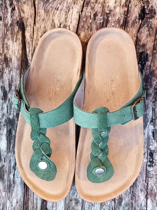 Thang Shoes Shop