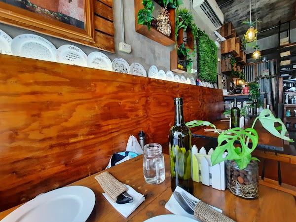 Chives Bistro & Market 1