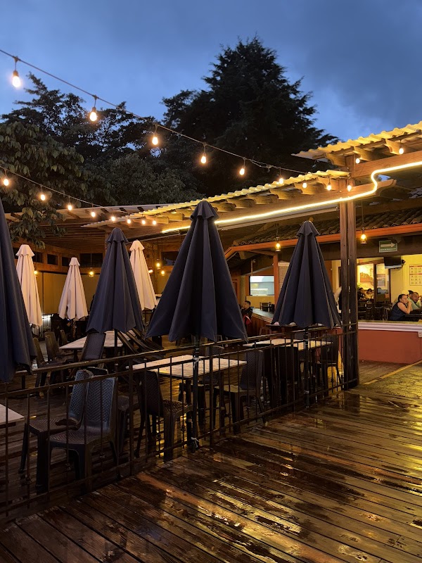 Las Brumas Grill & Cafe 5
