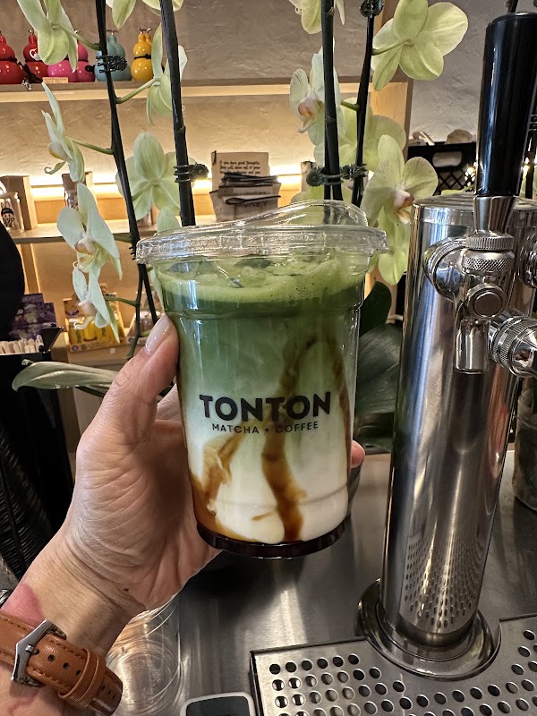 Tonton matcha + coffee on Bloor 5