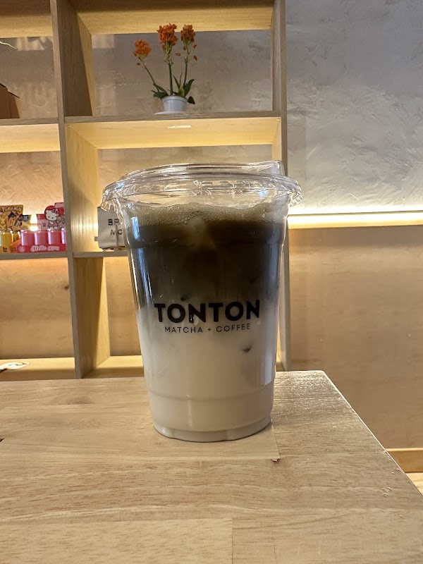 Tonton matcha + coffee on Bloor 3