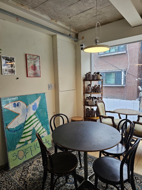 Gray Penguin Coffee 4
